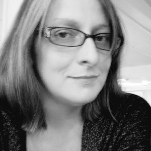 Meet your Posher, Roxanne